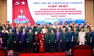 Bí thư Hà Nội gặp mặt, tri ân cựu chiến binh từng tham gia kháng chiến chống Mỹ cứu nước