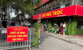 Hà Nội: 21 trường hợp không đeo khẩu trang bị phạt 35 triệu đồng