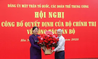 Triển khai quyết định của Bộ Chính trị về công tác cán bộ