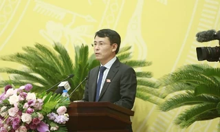 Giám đốc Sở TN&MT Nguyễn Trọng Đông trả lời chất vấn 