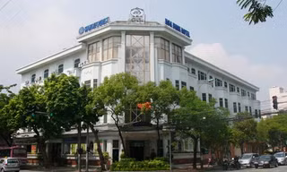 Khách sạn Hòa Bình trở thành điểm cách ly tập trung cho người nước ngoài 
