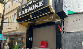 Phạt 180 triệu đồng cơ sở karaoke có múa thoát y ở Hà Nội