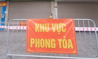 Hà Nội: Hai ca dương tính SARS-CoV-2, một làm nghề cắt tóc, một nhân viên y tế
