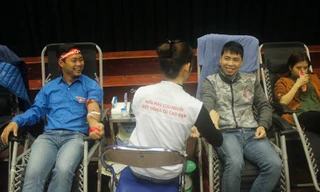 Hội ngộ những ‘chiến binh hiến máu' tại Chủ Nhật đỏ