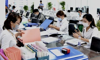 Bổ sung bốn nhóm được hưởng chính sách nghỉ hưu trước tuổi khi tinh giản bộ máy 