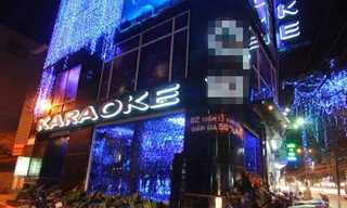 Hà Nội đóng cửa các quán bar, karaoke hết tháng 3 chống Covid-19