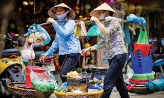 Hà Nội: Lắp máy bán hàng tự động có trái cây tươi để thay thế hàng rong hè phố