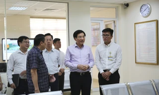 Hà Nội bãi bỏ 1.584 thủ tục hành chính