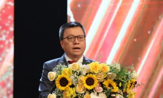 Chủ tịch Hội Nhà báo: Báo chí không còn con đường nào khác là phải chuyển đổi số