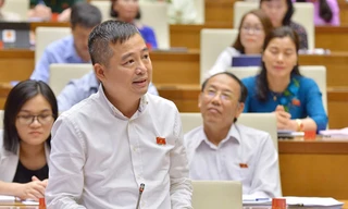 ĐBQH Nguyễn Lân Hiếu