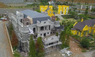 Rừng phòng hộ Sóc Sơn bị 'băm nát' để xây biệt thự.