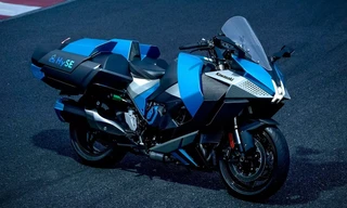 Kawasaki trình làng mẫu xe máy đầu tiên chạy bằng hydro