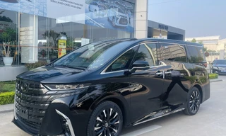 Toyota triệu hồi MPV hạng sang Alphard tại Việt Nam