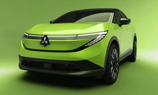 Mitsubishi tăng tốc trong cuộc đua xe điện