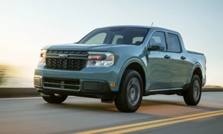 Ford triệu hồi loạt xe hybrid vì lỗi tự về 'mo' trên đường