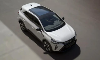 Mitsubishi Grandis được hồi sinh dưới dạng xe hybrid