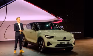 Loạt ô tô mới đổ bộ thị trường Việt trong tháng 11