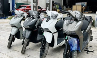 Xe ga lai giữa Honda Vision và SH