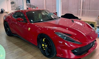 Siêu xe Ferrari 812 GTS đầu tiên cập bến Việt Nam
