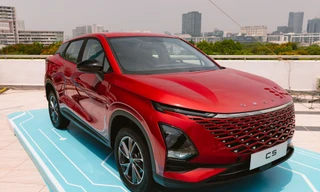 Tân binh SUV cỡ B chạy đua giảm giá