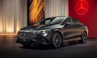 Xe điện hiếm hoi của Mercedes bán chạy