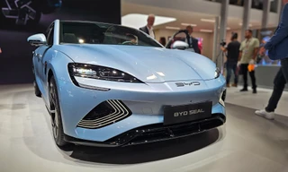 Mỹ chuẩn bị đánh thuế gấp 4 lần với xe điện Trung Quốc