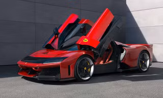 Ferrari trình làng siêu xe F80 mạnh nhất lịch sử thương hiệu