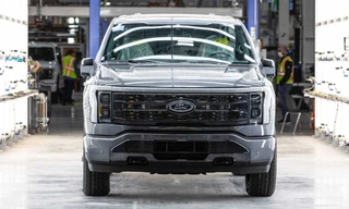 Ford dừng sản xuất bán tải điện dù doanh số tăng