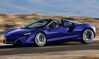 Hãng siêu xe McLaren chính thức có chủ mới