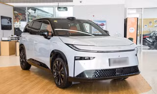Xe điện giá rẻ của Toyota gây sốt khi vừa ra mắt