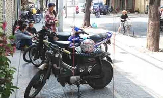 Mốt ăn chơi quái đản của giới trẻ Sài thành