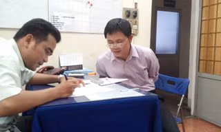 Bắt quả tang cán bộ Thuế vòi tiền doanh nghiệp