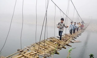 Những cây cầu treo... chờ đứt ở Lai Châu
