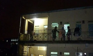 Kinh hoàng phát hiện bạn chết cứng trong KTX