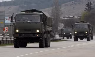 Đoàn xe quân sự Nga ào ạt tiến về thủ phủ của Crimea