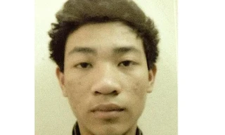 Vào nhà vệ sinh nữ trộm iPhone 5