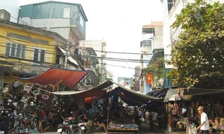 Đế chế hoàng kim của ông trùm chợ Trời Hà Nội