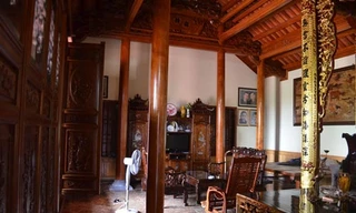 Ngôi nhà gỗ lim giá bạc tỷ của lão nông Hải Phòng