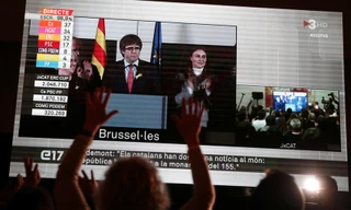 Phe ly khai của ông Puigdemont đạt đa số ghế trong Nghị viện Catalonia. Ảnh: Reuters