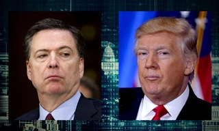 Tổng thống Mỹ Donald Trump (phải) vừa bất ngờ sa thải cựu Giám đốc FBI James Comey (trái).
