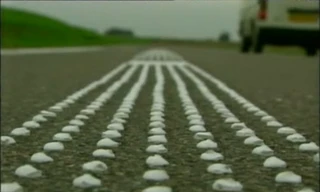 Kỳ lạ những con đường âm nhạc nổi tiếng trên thế giới