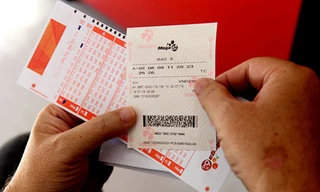 Hơn 78,5% vé trúng đặc biệt Vietlott là do máy tự chọn số