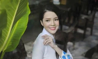 Người đẹp Thúy Vi tinh khôi trong tà áo dài trắng