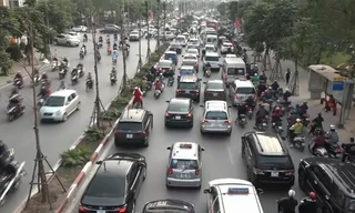 Xe nhích từng mét trên tuyến vành đai Hà Nội ngày giáp Tết