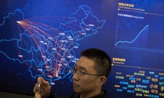 Thương mại điện tử ở Trung Quốc phát triển như vũ bão. Ảnh: AP