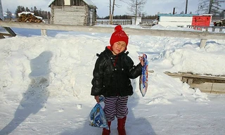 Cô bé dũng cảm Saglana Salchak.