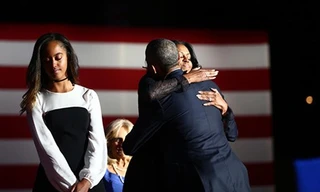 Chỉ có bà Michelle và con gái đầu Malia tham dự buổi chia tay Nhà Trắng của Tổng thống Obama.