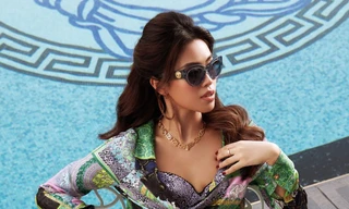 Không phải người mẫu chuyên nghiệp nhưng Tiên Nguyễn vẫn khoe dáng cực chất, thần thái đúng chuẩn “rich kid” 