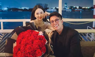 Sự thật bất ngờ phía sau hộp bánh Trung Thu mà Matt Liu biếu bố mẹ Hương Giang