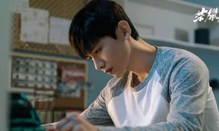 Bạch Kính Đình tăng 17kg: Tưởng không hay lại hay không tưởng, đẹp trai thế này cơ mà!